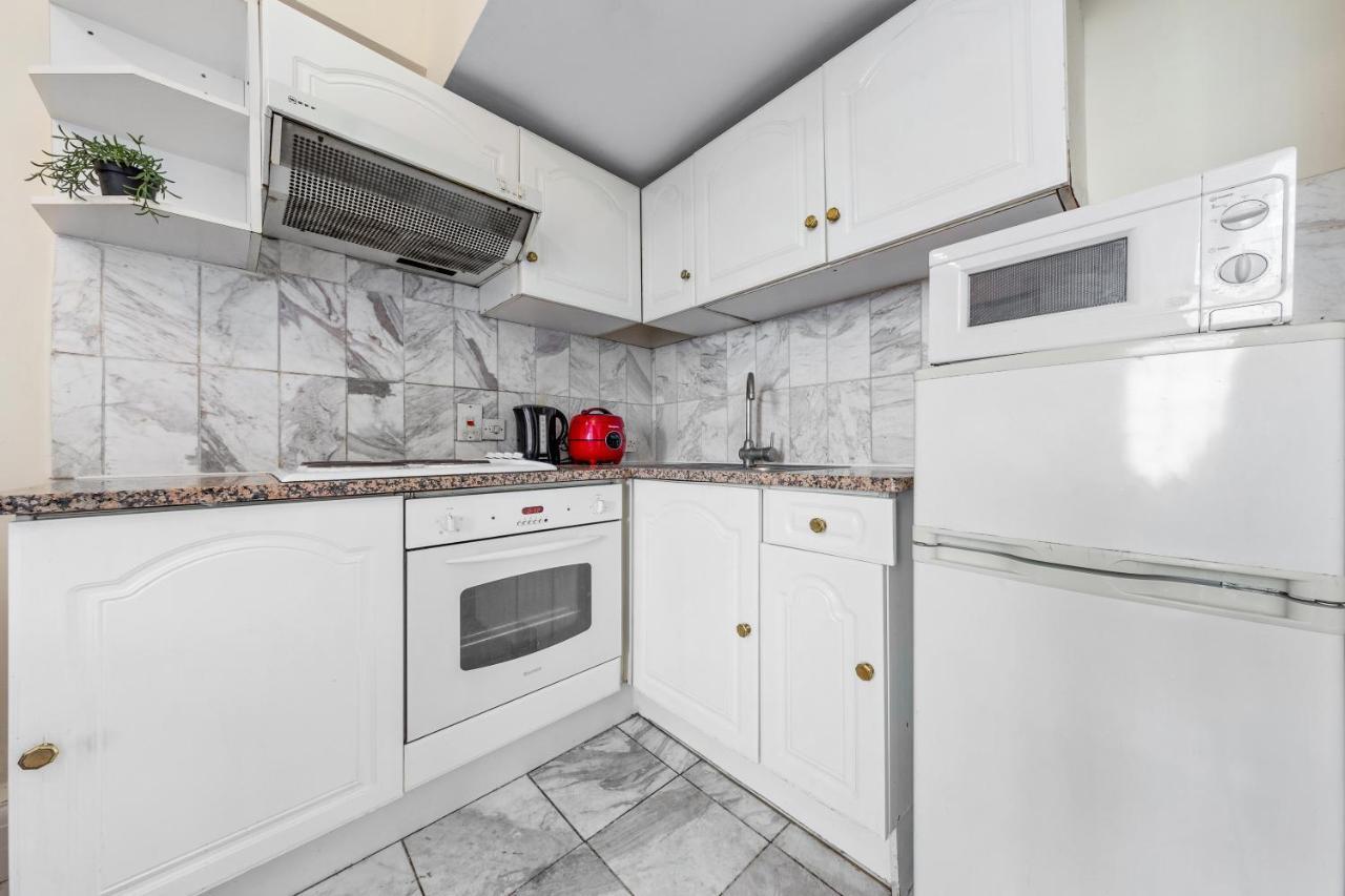 Flat In Central Londen Buitenkant foto